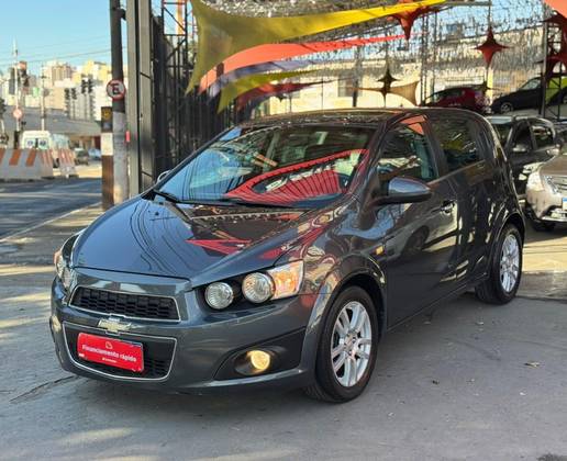 CHEVROLET SONIC 1.6 LTZ 16V FLEX 4P AUTOMÁTICO CHEVROLET SONIC 1.6 LTZ 16V FLEX 4P AUTOMÁTICO